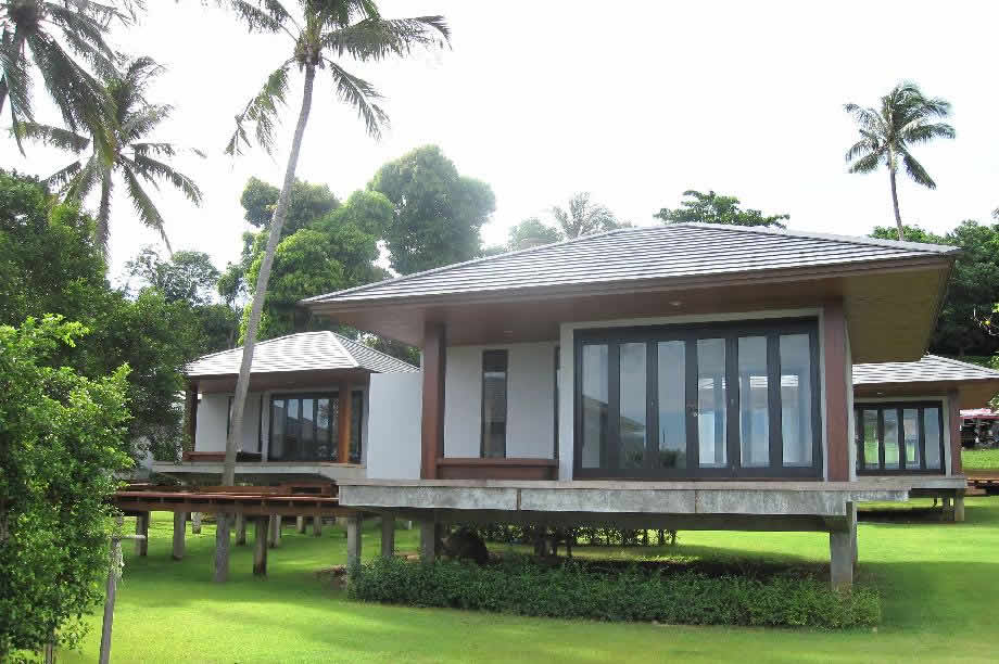 Jacuzzi villas are all right on the beach