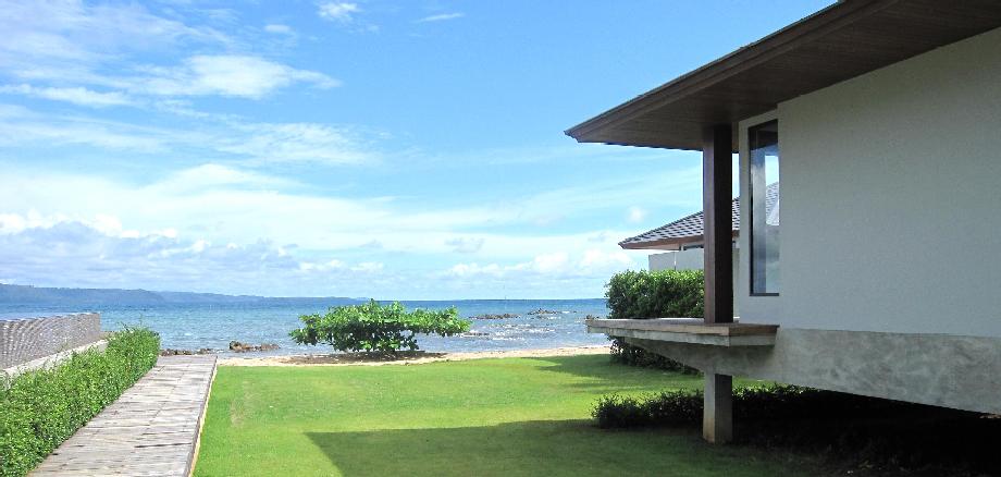 Top Beach Resort on Koh Mak 